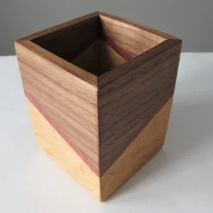 Wooden pen holder